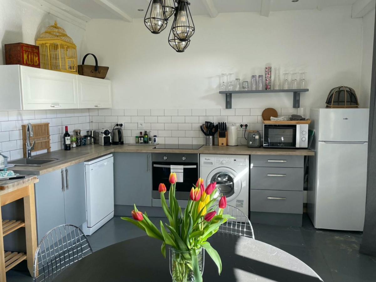 Maison Hirondelles Gites Mezieres-sur-Issoire ภายนอก รูปภาพ